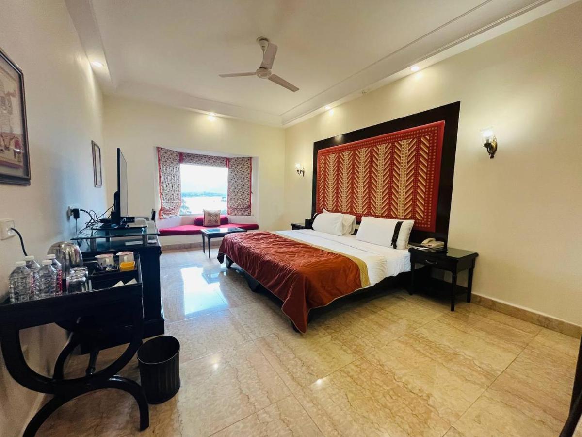The Lalit Laxmi Vilas Palace Udaipur Eksteriør billede