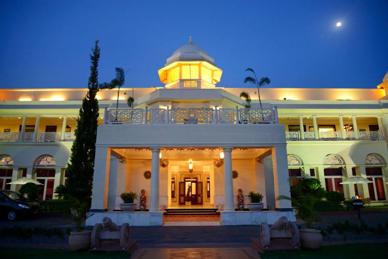 The Lalit Laxmi Vilas Palace Udaipur Eksteriør billede